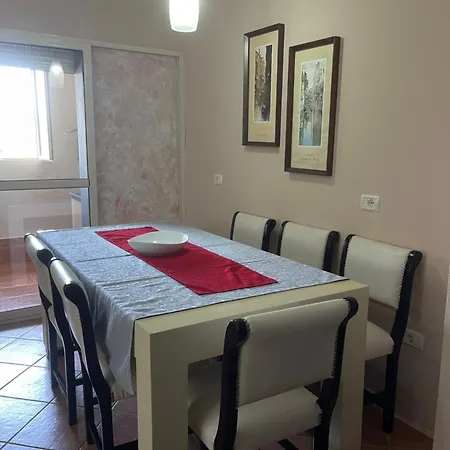 Apartment Near Beach, Golem *