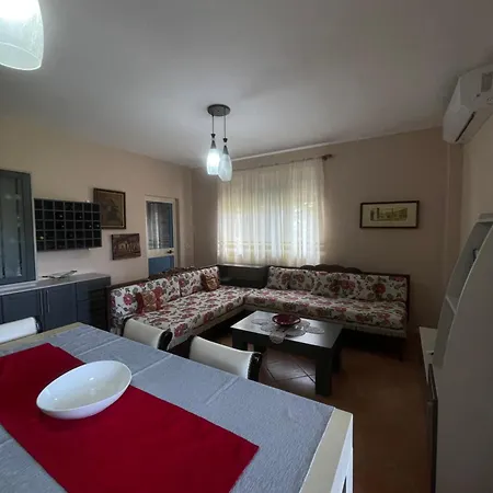 Apartament Near Beach, Golem (Tirana)